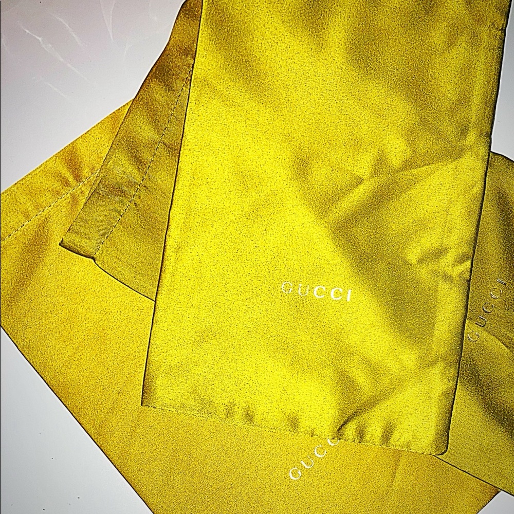 Gucci - Picture 3 of 3
